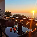 Sea View Moss Vip