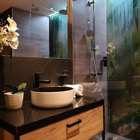 Апартаменты Sea View Moss Vip