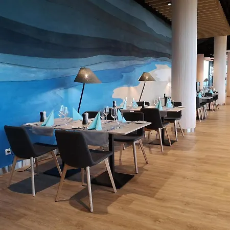 Sea View Moss Vip Lägenhet Kołobrzeg