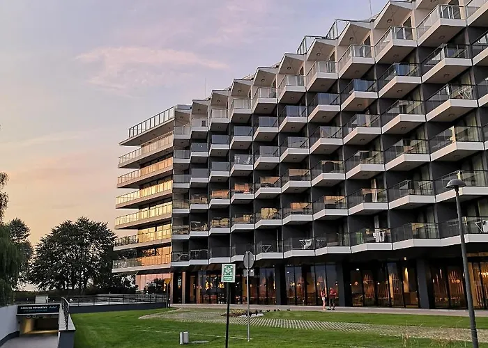 Apartment Sea View Moss Vip